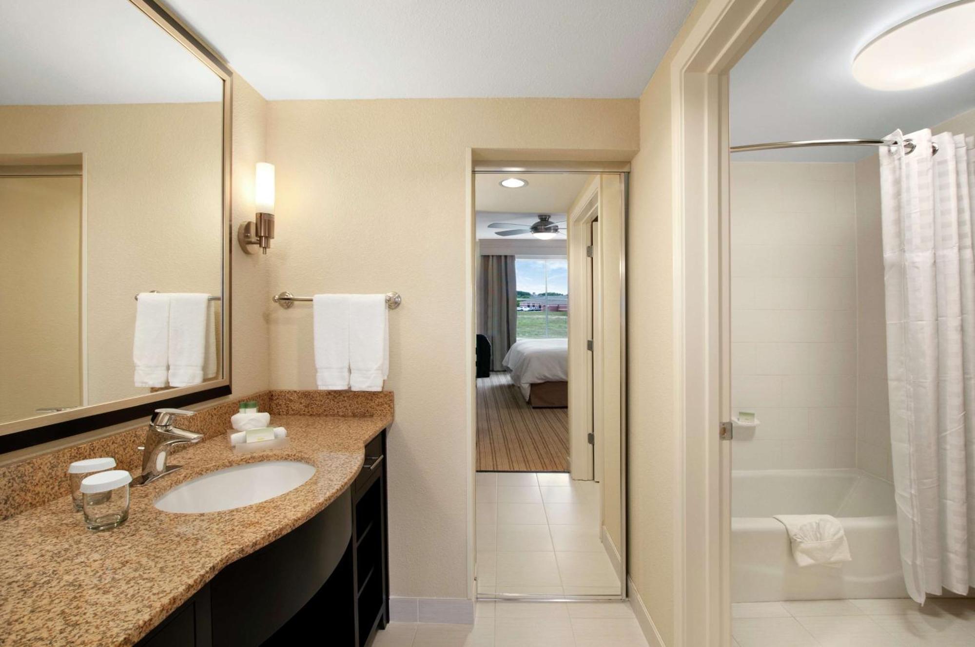 Homewood Suites By Hilton Fort Worth West At Cityview Екстер'єр фото